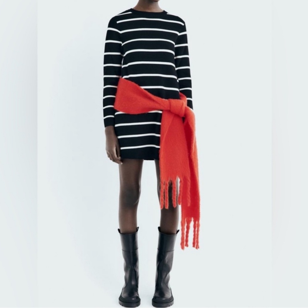 ZARA SHORT KNIT DRESS